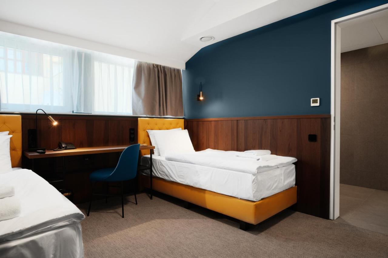 Palatinus Boutique Hotel เปตช์ ภายนอก รูปภาพ