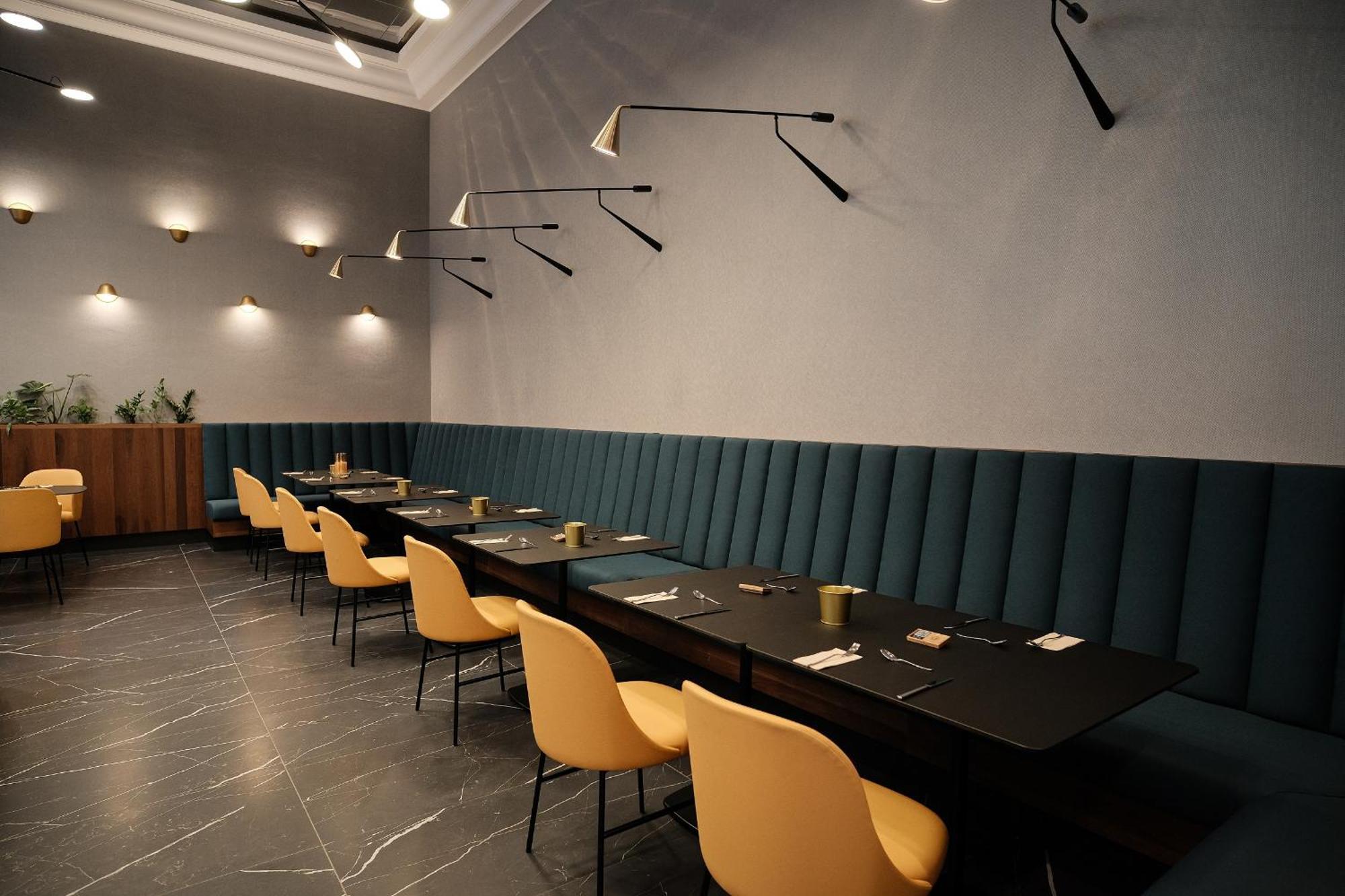Palatinus Boutique Hotel เปตช์ ภายนอก รูปภาพ